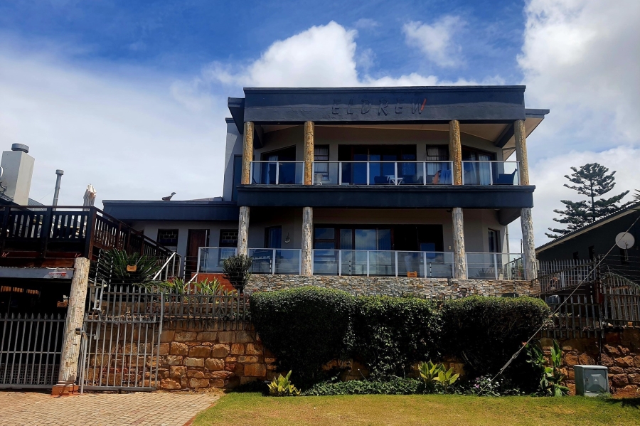 9 Bedroom Property for Sale in De Bakke Western Cape